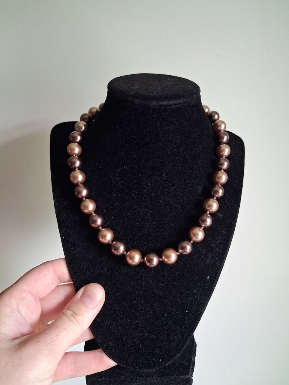 20 inch Brown beaded necklace